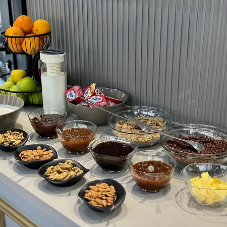 Comfort Rezidence In ホテル 4*