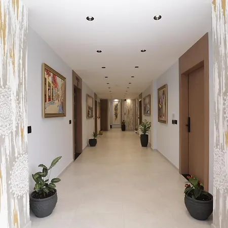 Comfort Rezidence In Hotel Tirana