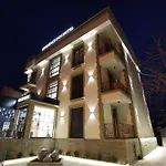 Comfort Rezidence In Hotel 4*