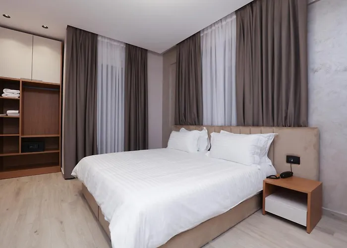 Hotel Comfort Rezidence In 4*